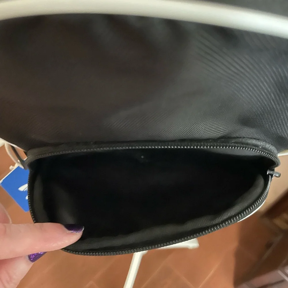 RESERVED 🚨Adidas ORIGINALS SANTIAGO MINI BACKPACK small black white pocket - Picture 11 of 16